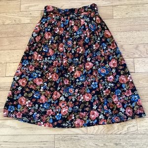 Vintage 70s handmade pleated floral skirt, XS